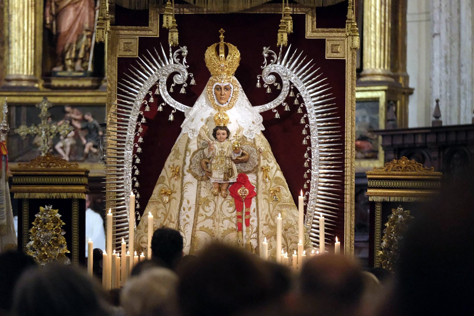 SE CELEBRÓ LA MISA DEL VOTO EN HONOR A LA VIRGEN DEL PRADO