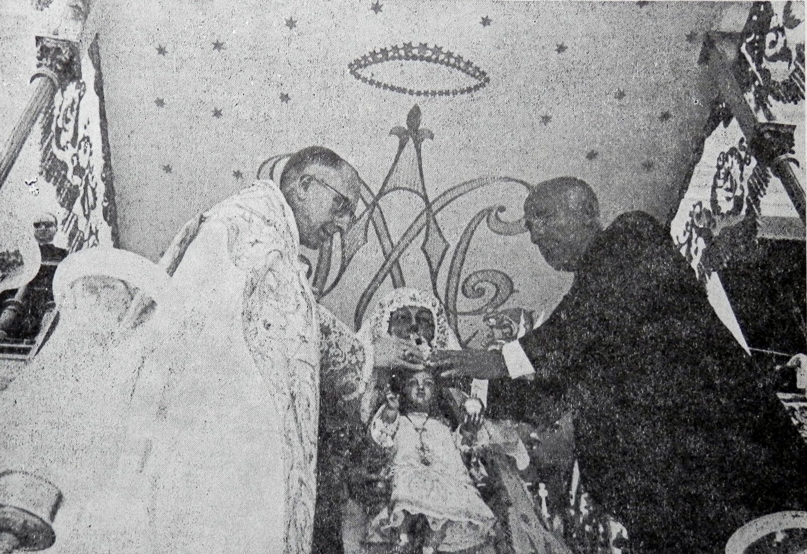 Actos de la Coronación Pontificia
